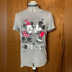 Walt Disney T-Shirt - medium.